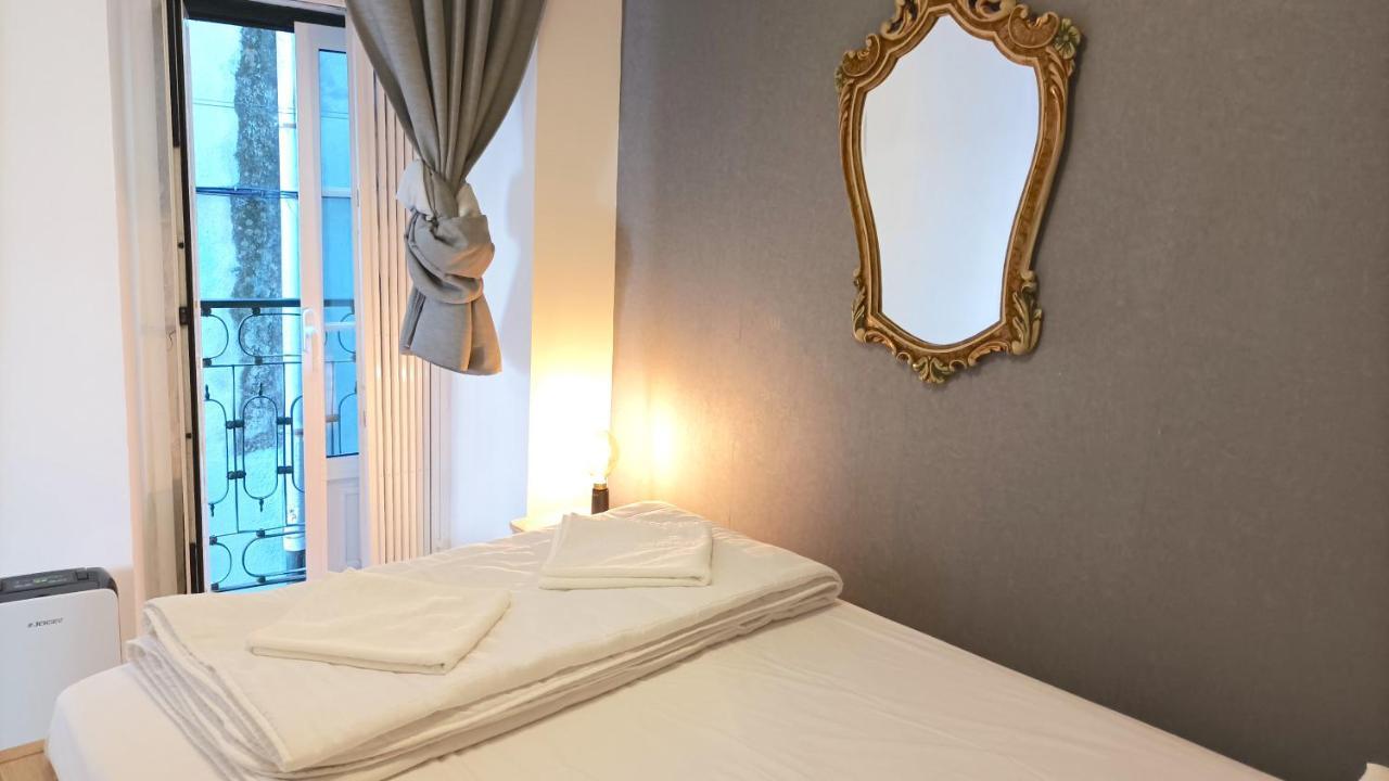 1 Bedroom Apartment - Tv Da Madalena 01 Лиссабон Экстерьер фото