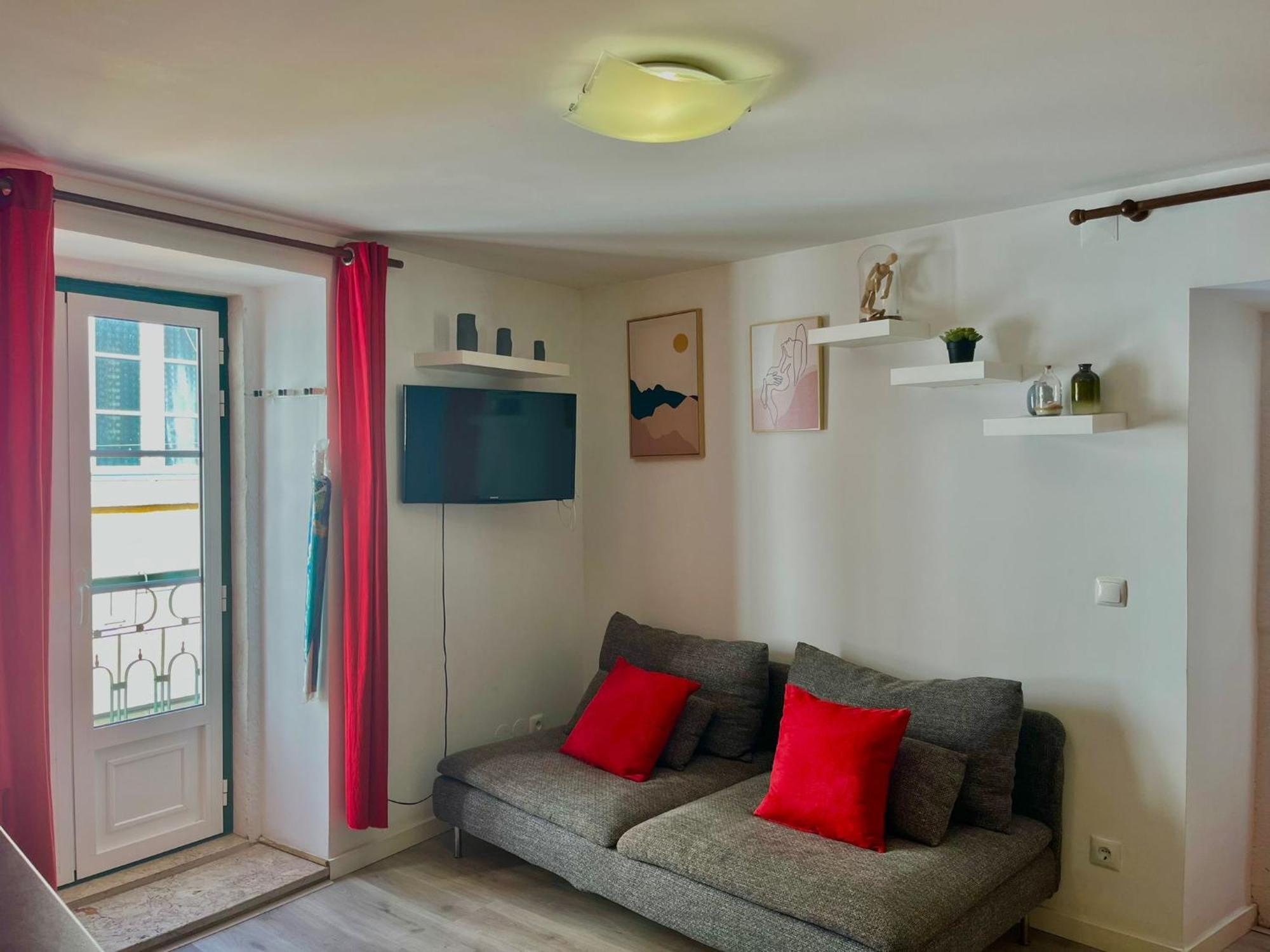 1 Bedroom Apartment - Tv Da Madalena 01 Лиссабон Экстерьер фото
