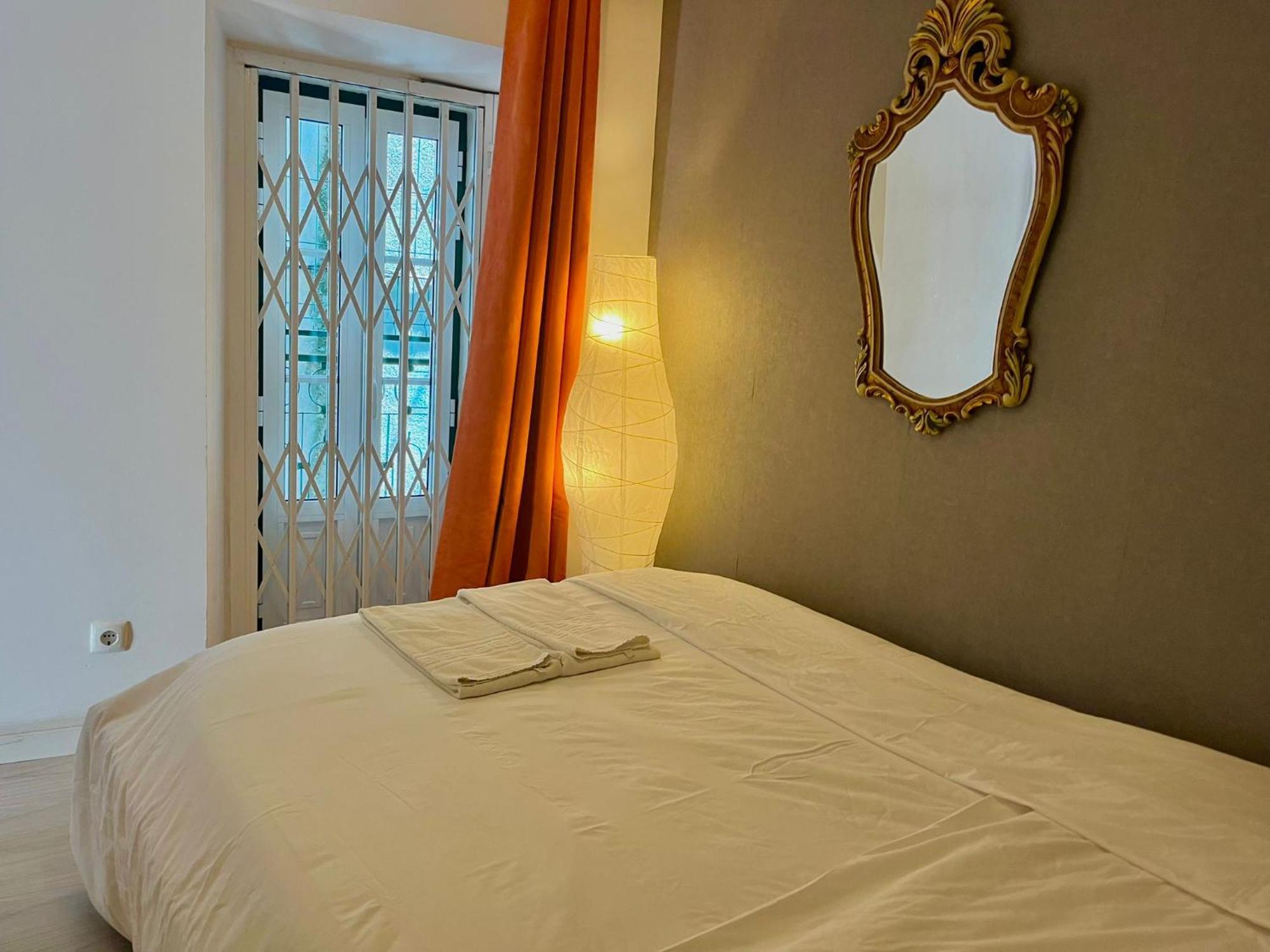 1 Bedroom Apartment - Tv Da Madalena 01 Лиссабон Экстерьер фото